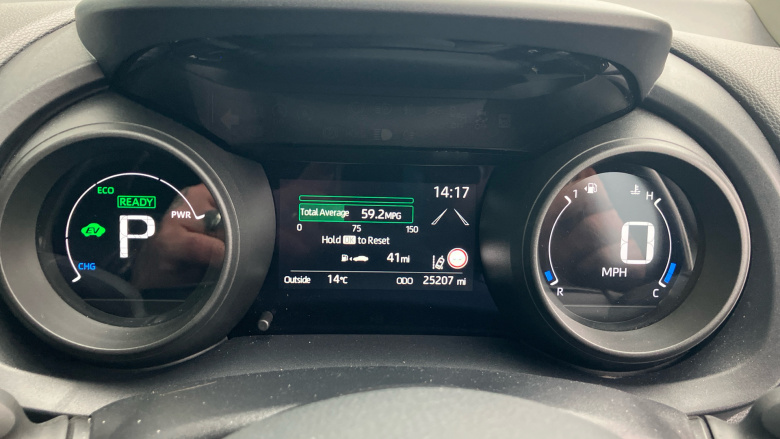 Toyota Yaris 1.5 Hybrid Design 5dr CVT Hybrid Hatchback